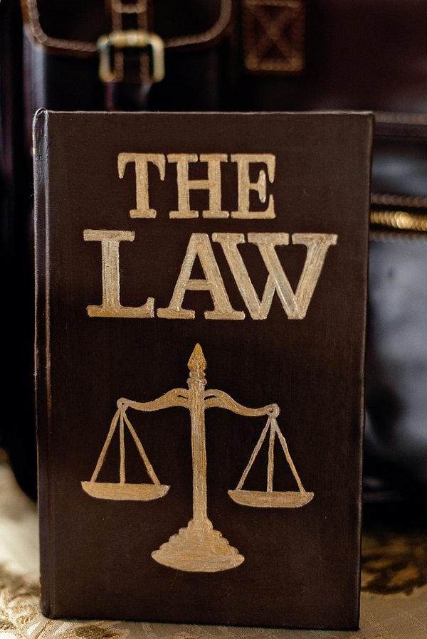 Avocats en droit du travail à versailles : votre force juridique